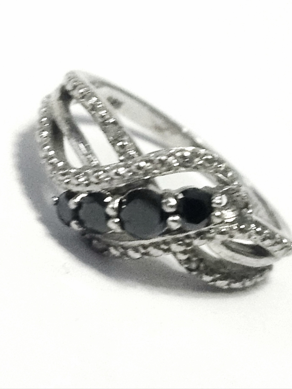 Sterling Silver Black & White Stone Infinity Ring size 6 one Stone Missing - Picture 10 of 11
